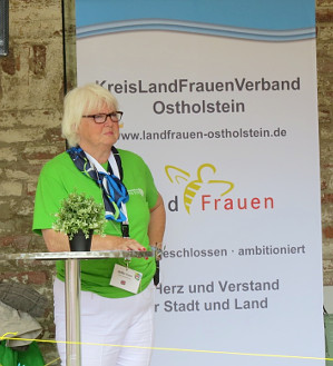 Moderation übernahm Brigitte Schmidt vom LandFrauenVerein Eutin